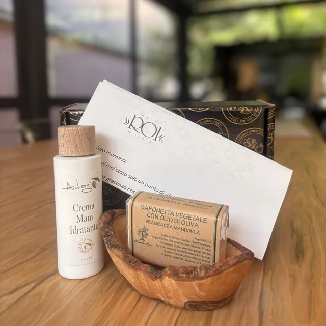 olio-roi-box-mamma-benessere-quotidiano-cofanetto-regalo image 1